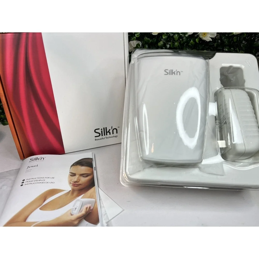 Silk'n Flash & Go Jewel Full Body Permanent Hair Removal Device - NEW, OPEN BOX - Picture 7 of 12